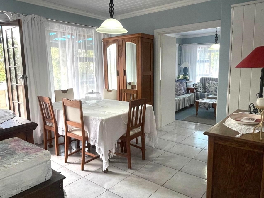 4 Bedroom Property for Sale in Hartenbos Heuwels Western Cape